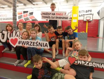 Klasa IIIa wskoczyła radośnie w kolejną porę roku